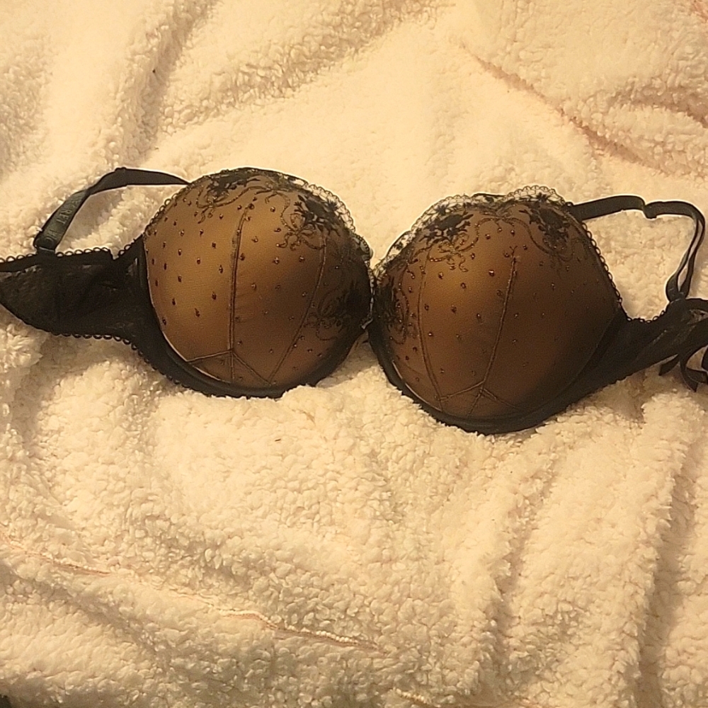 VICTORIA SECRET